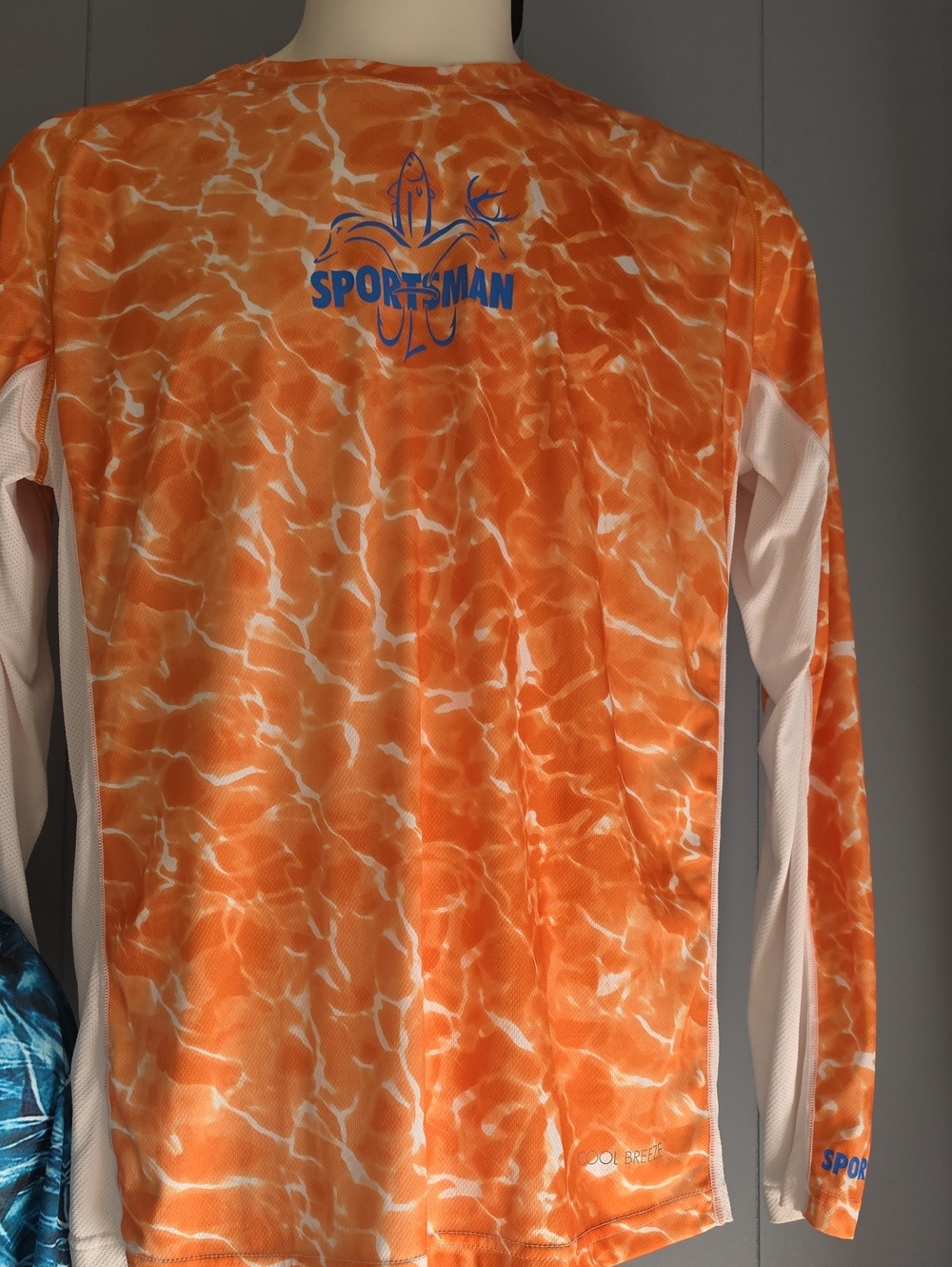 Fishing Sportsman Men’s Orange Water-Print Long Sleeve Rash Guard
